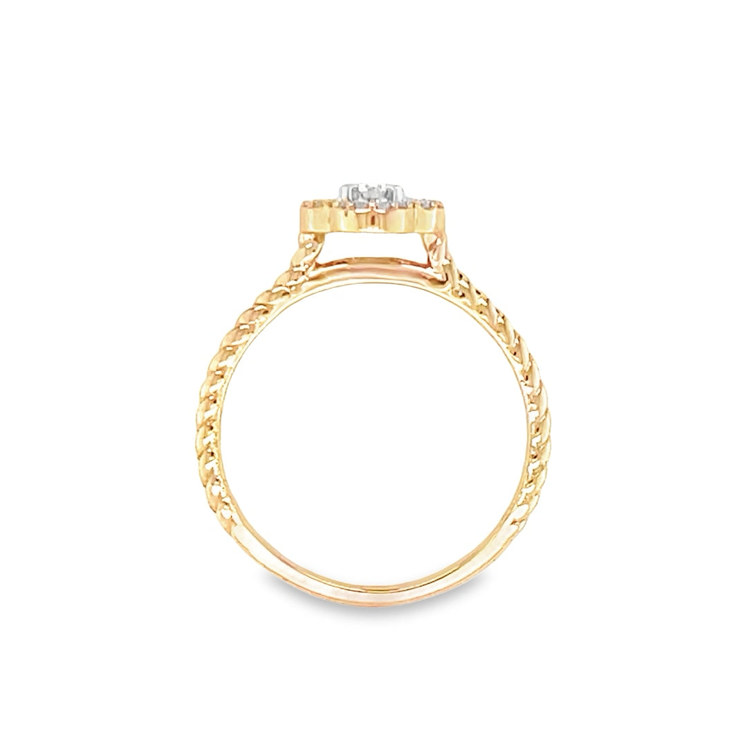 Elegant Rose Gold Diamond Ring