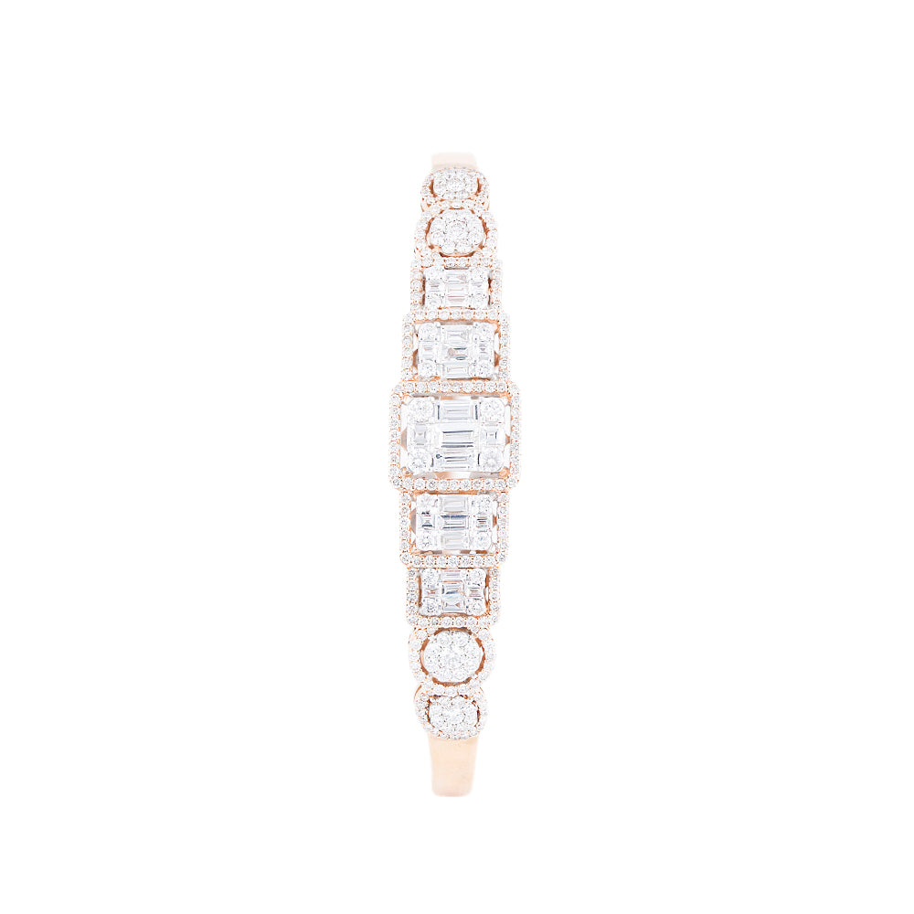 BEAUTIFUL DIAMOND BANGLE IN ROSE GOLD