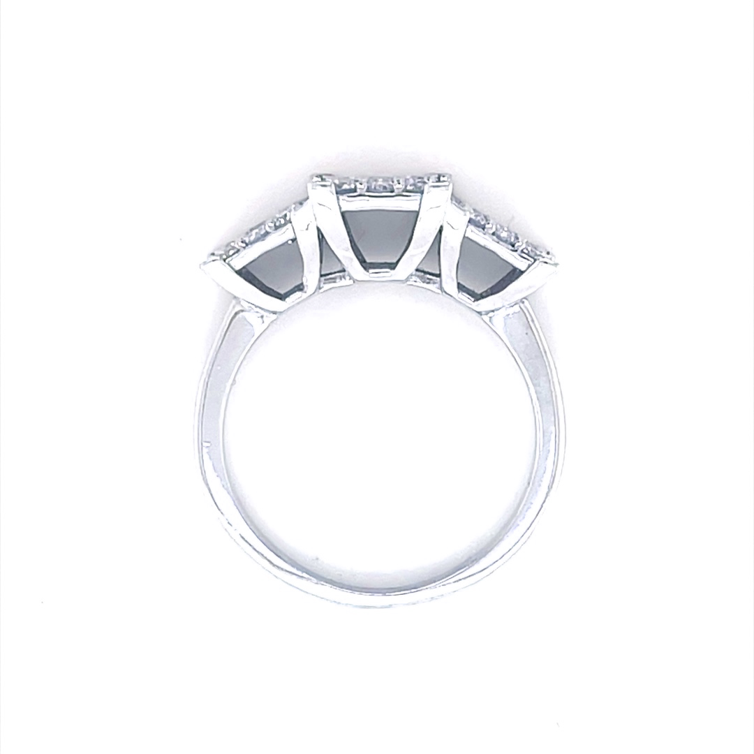 3 Stone Diamond Ring