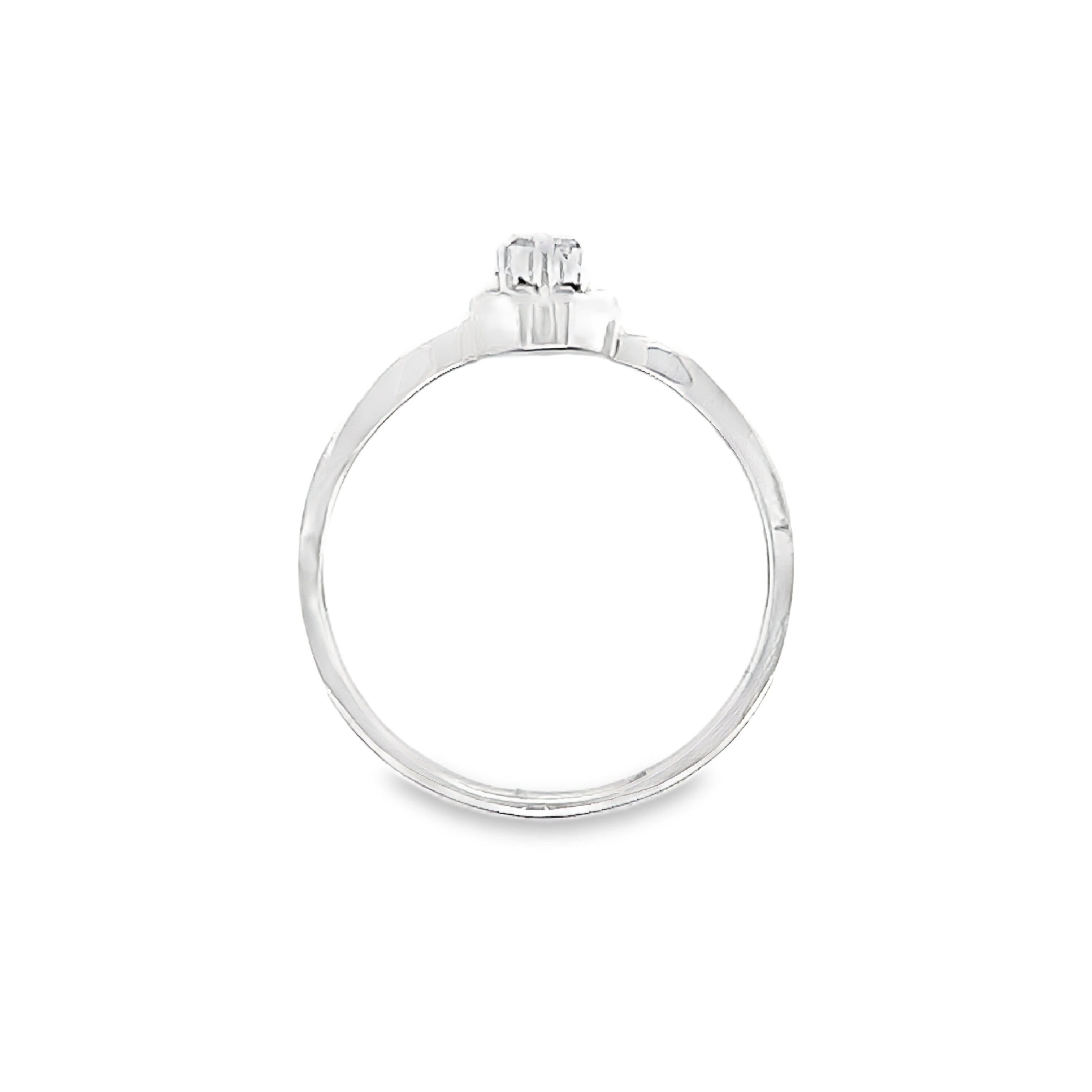 Nice Diamond Ring