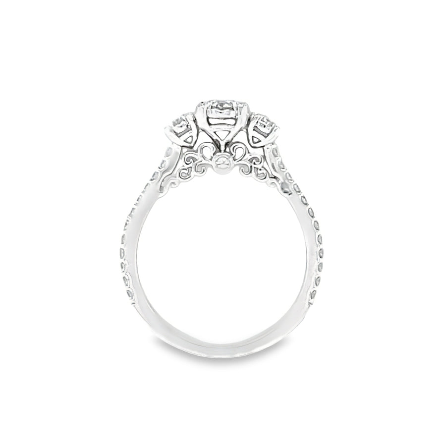 Pretty Diamond Ring
