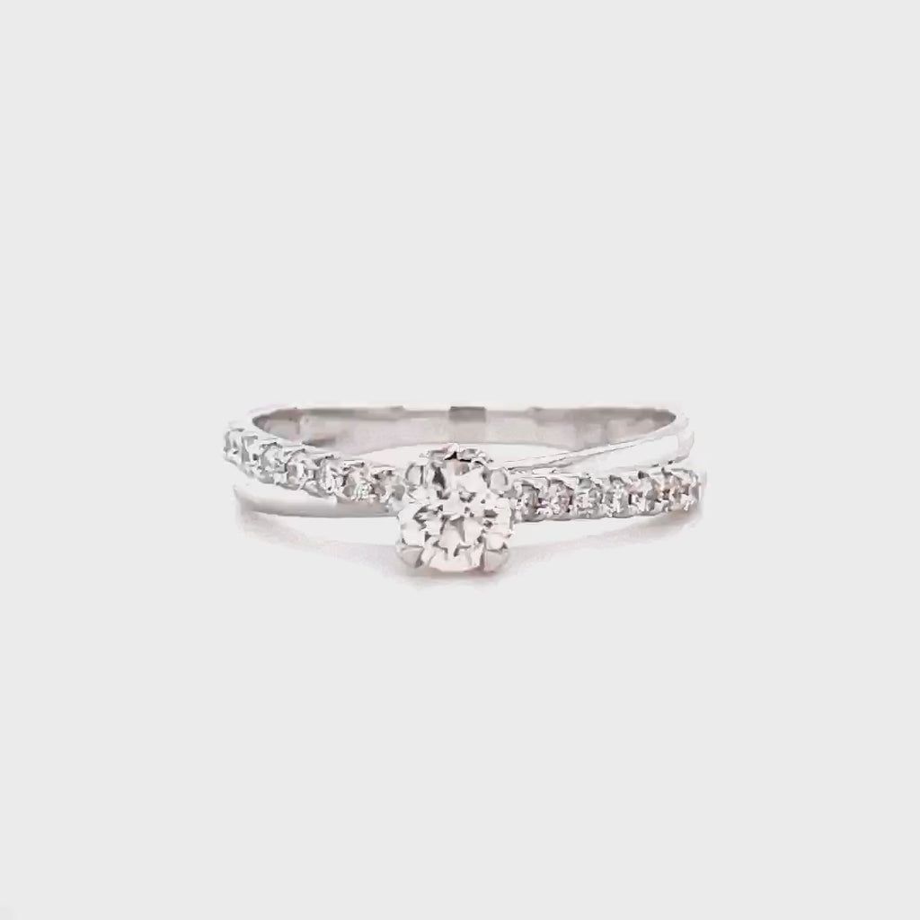 Engagement Diamond Ring