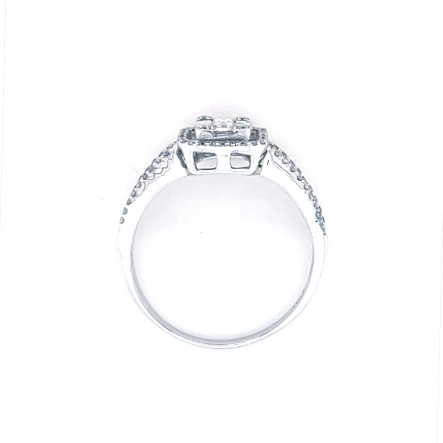 Pretty Diamond Ring