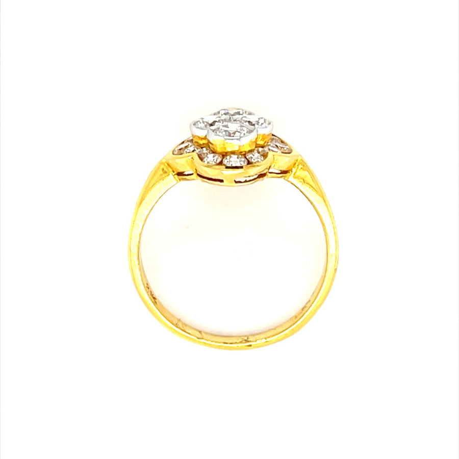 Diamond Ring In Yellow Gold