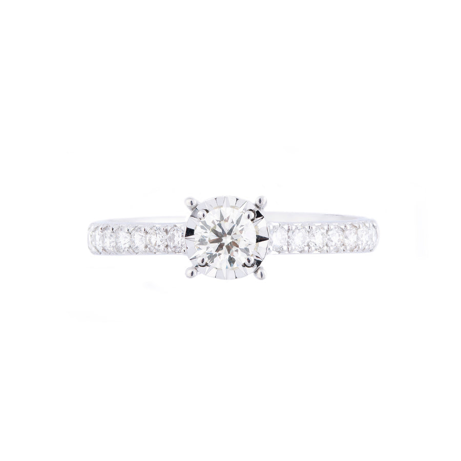 SOLITAIRE DIAMOND RING WITH SHOULDER DIAMONDS