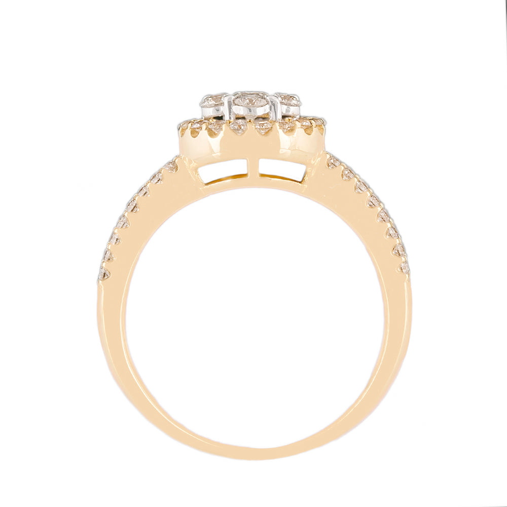 Diamond Ring In Yellow Gold