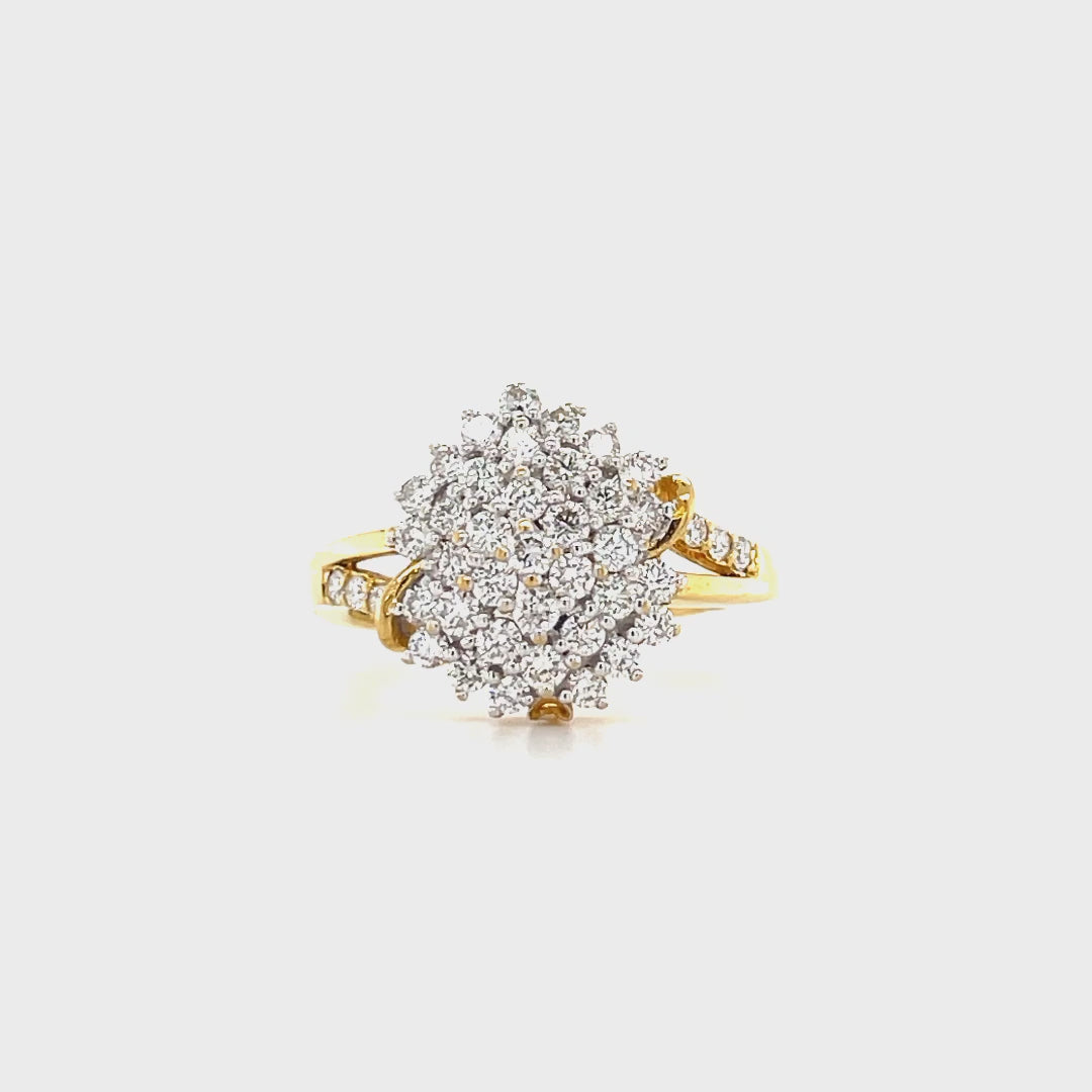 Gold Ring With Diamonds