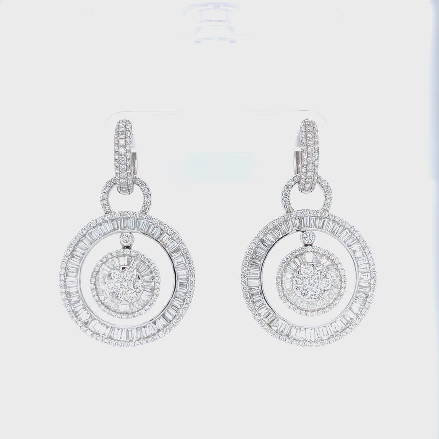 18 Kt White Gold Diamond Earrings