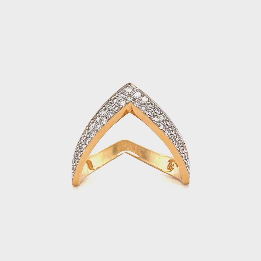 Curvy Diamond Ring